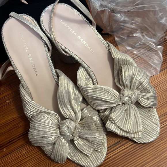 Sandals - Picture 6 of 6